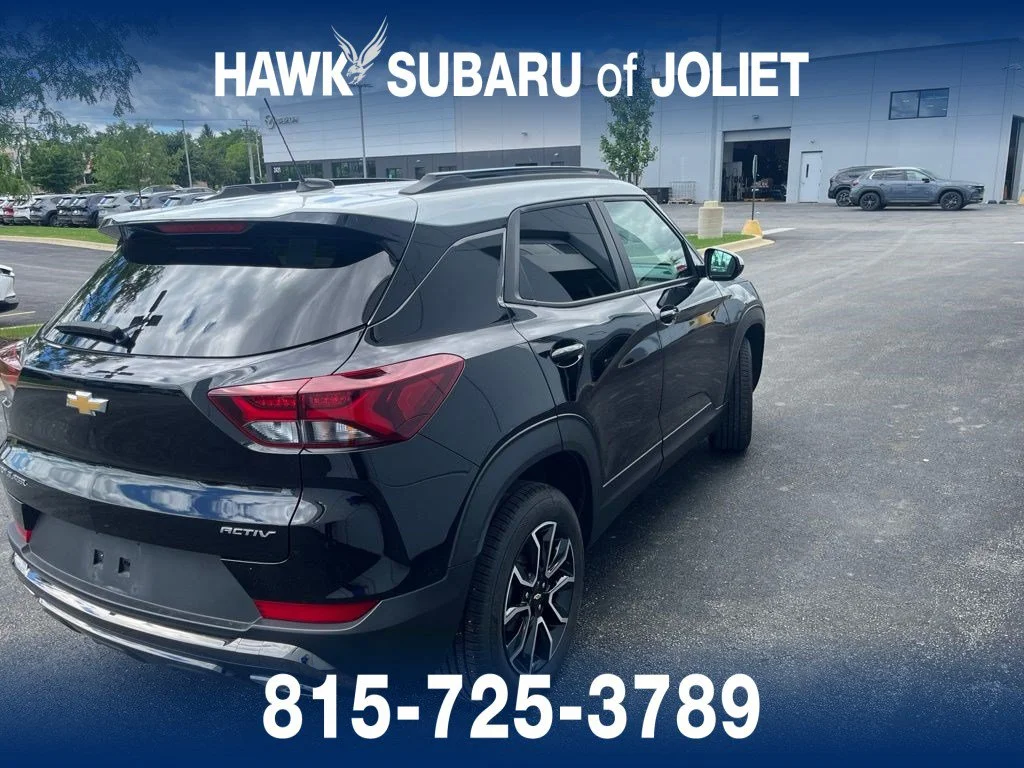Used 2022 Mosaic Black Metallic Chevrolet ACTIV image 5