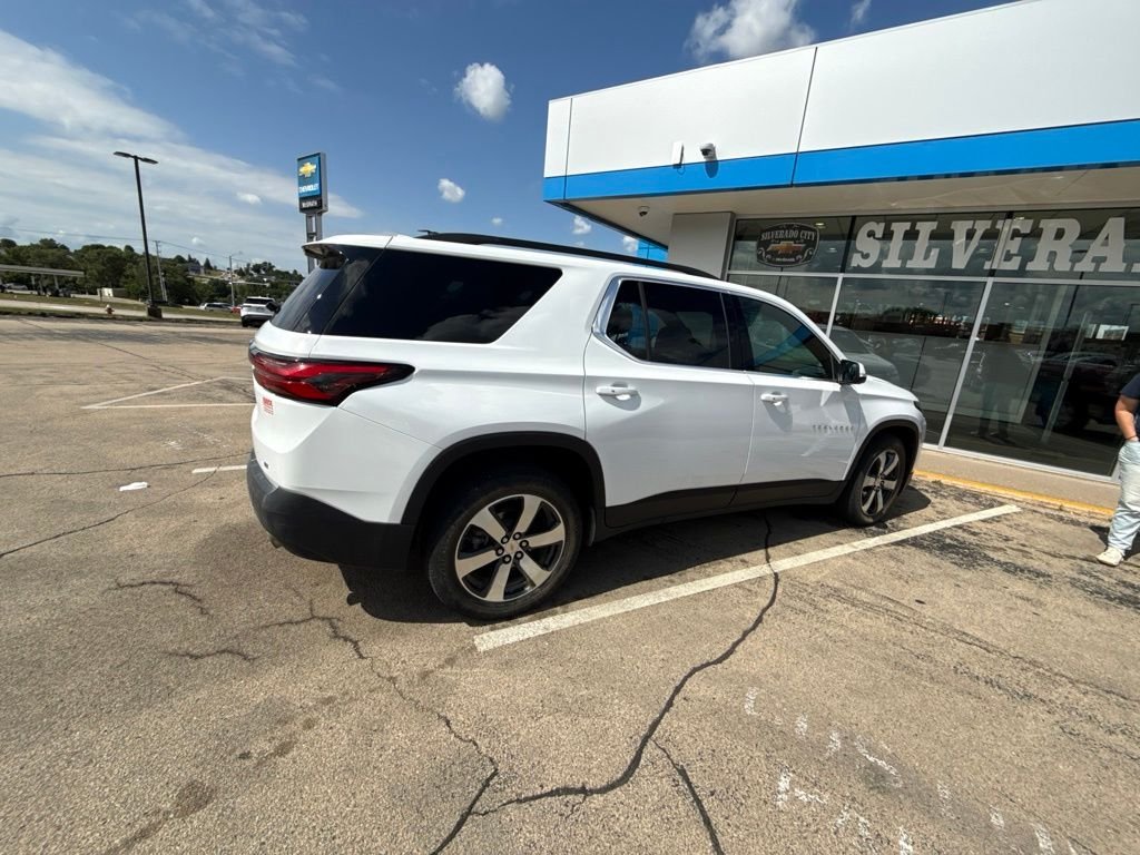 Used 2023 White Chevrolet LT Leather image 5