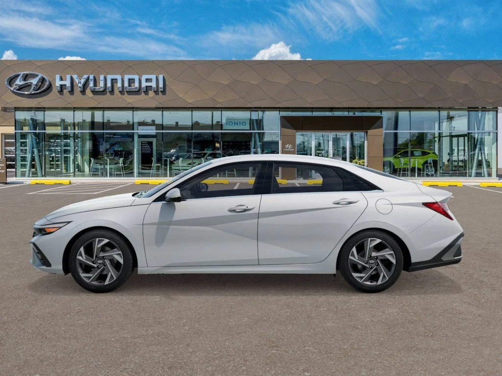 New 2026 White Hyundai Limited image 4