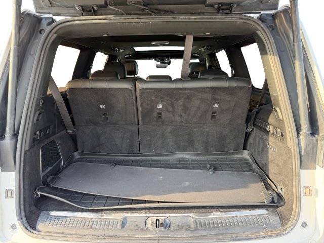 Used 2023 White Jeep Series III image 18