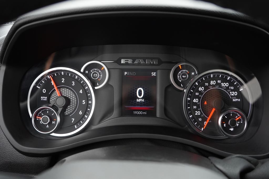 Certified Used 2025 Blue Ram Big Horn image 34