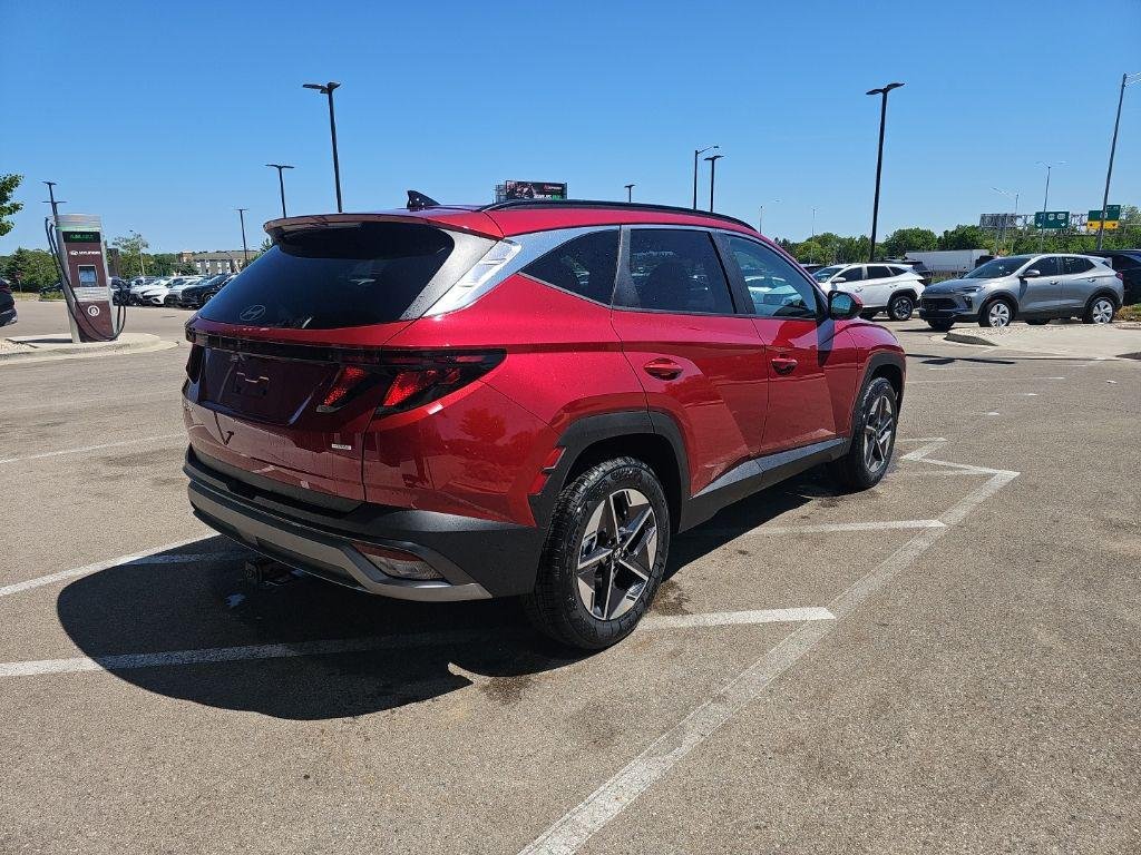 New 2026 Red Hyundai SEL AWD image 5
