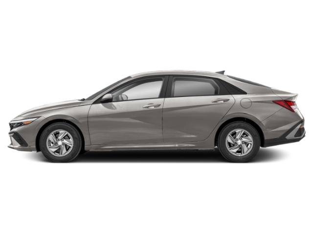 Used 2025 Fluid Metal Hyundai SE image 3