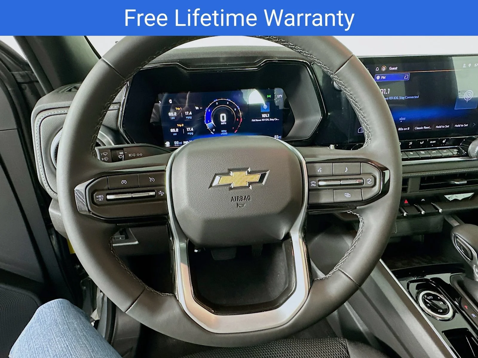 2026 Chevrolet Colorado LT - Photo 12