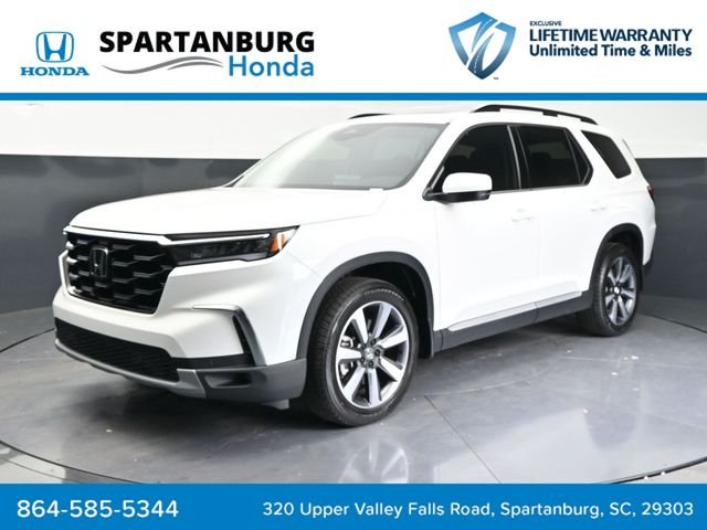 2025 Honda Pilot Touring AWD's photo