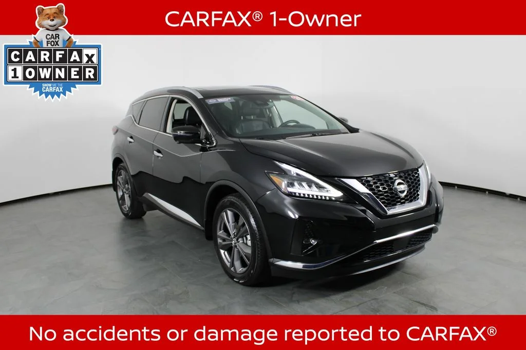 Certified Used 2020 Black Nissan Platinum image 6