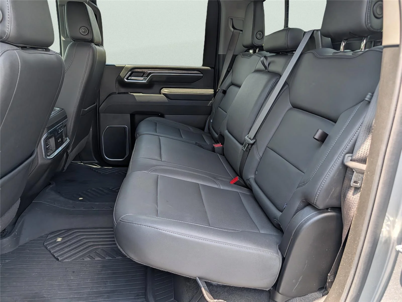 Used 2025 Sterling Gray Metallic Chevrolet LTZ image 35