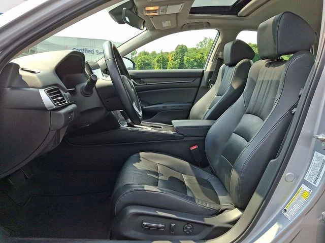 Used 2018 Gray Honda EX-L image 14