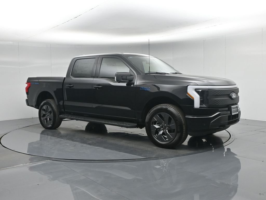 2025 Ford F-150 Lightning Flash - Photo 26