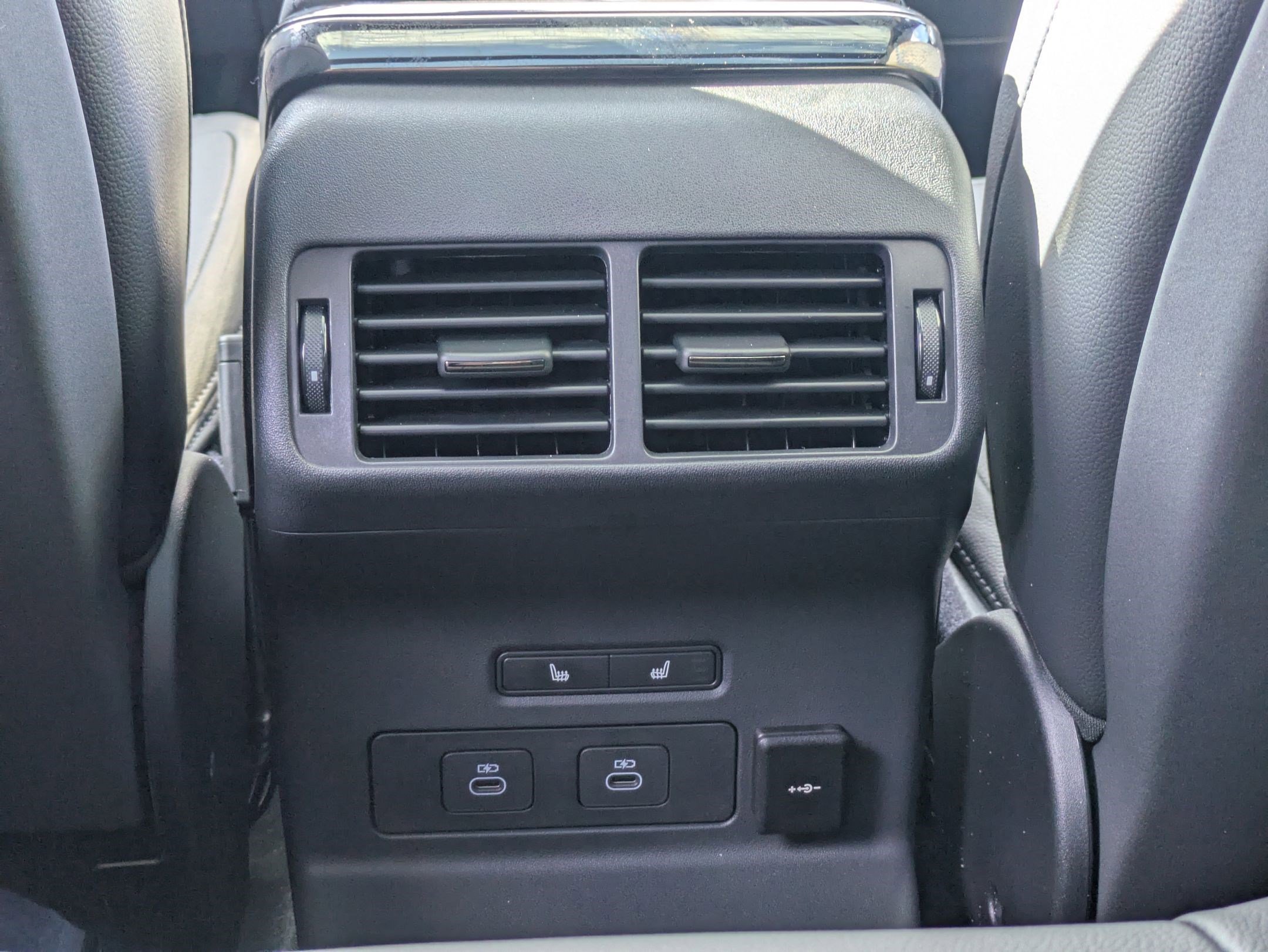 New 2026 Santorini Black Land Rover S image 28