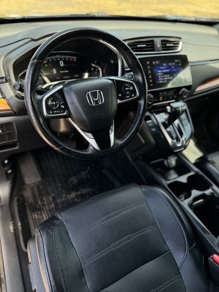 Used 2017 Dark Olive Metallic Honda Touring image 31