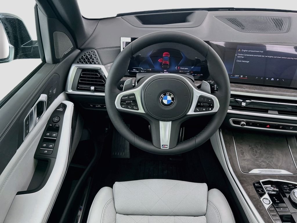 New 2026 Green Metallic BMW xDrive40i image 10
