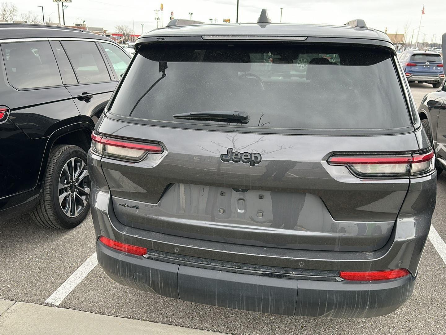 Used 2024 Jeep Grand Cherokee L Altitude with VIN 1C4RJKAG7R8615431 for sale in Kansas City