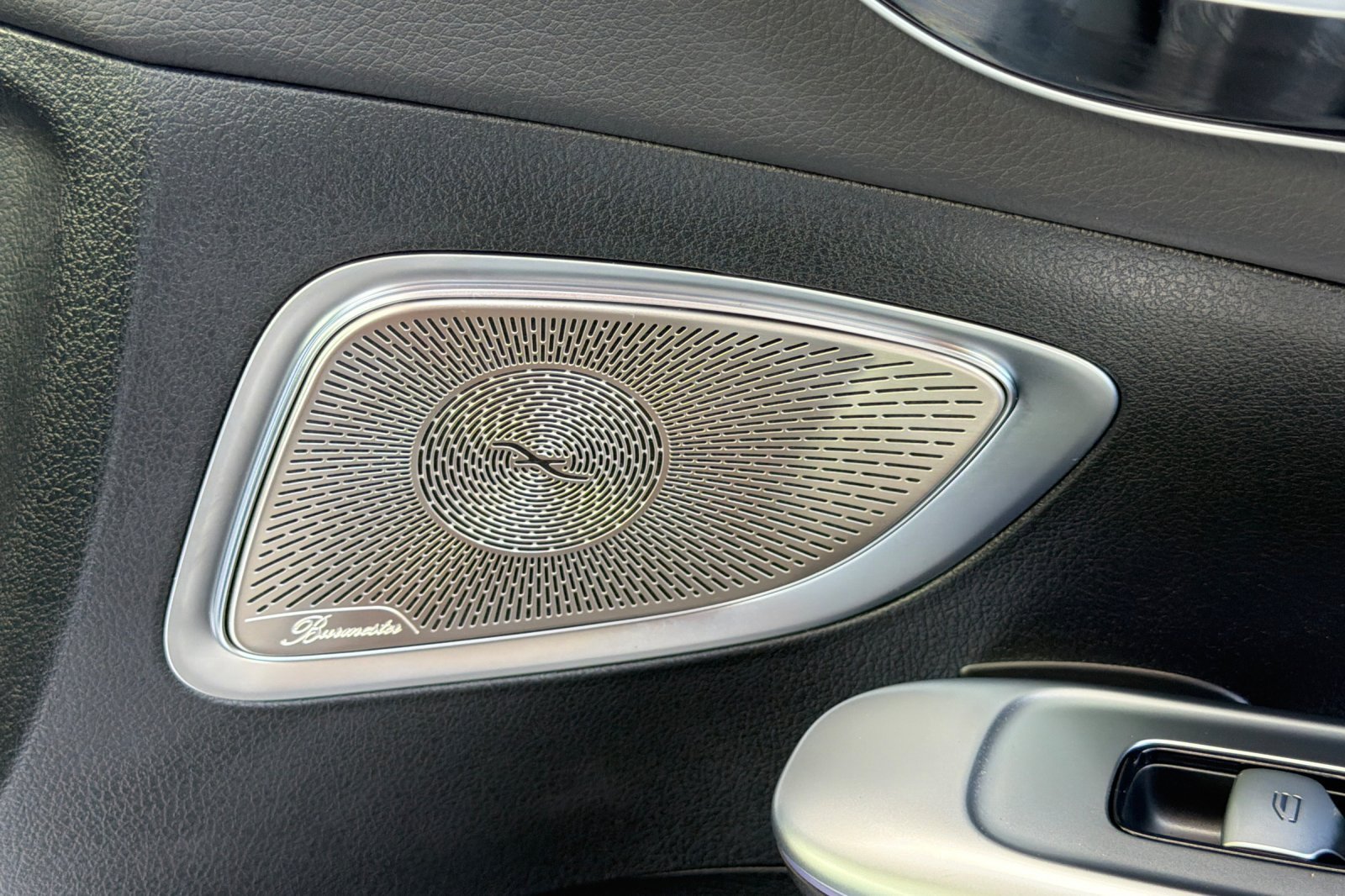 New 2026 Polar White Mercedes-Benz C 43 AMG® image 6