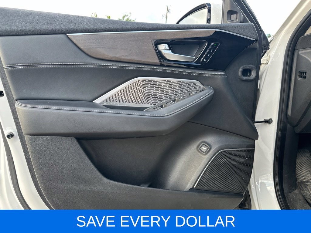 Used 2024 White Acura Advance image 5