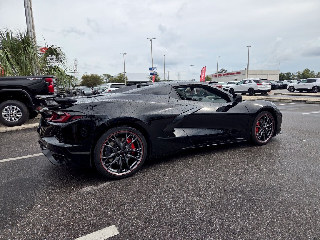 2025 Chevrolet Corvette 2LT - Photo 12