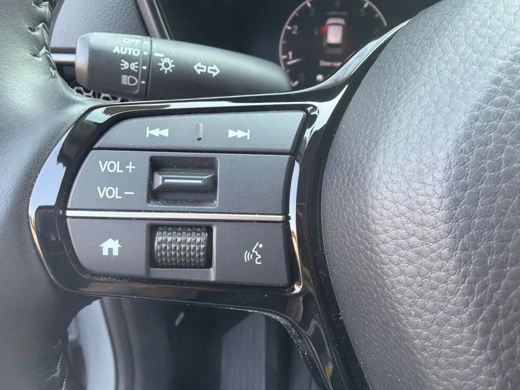 Used 2025 Gray Honda EX-L image 42
