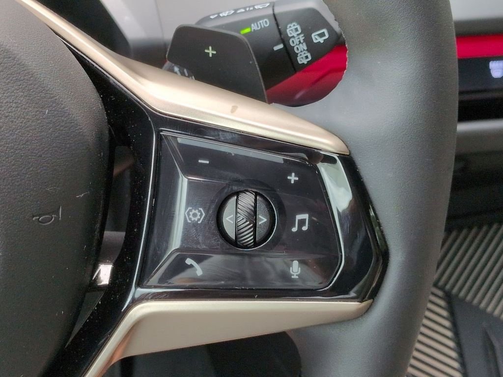 2025 BMW X3 30 - Photo 26