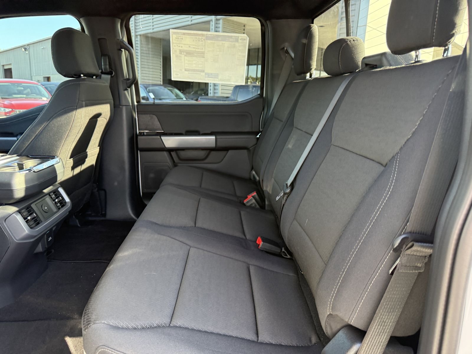 New 2026 Oxford White Ford XLT image 13