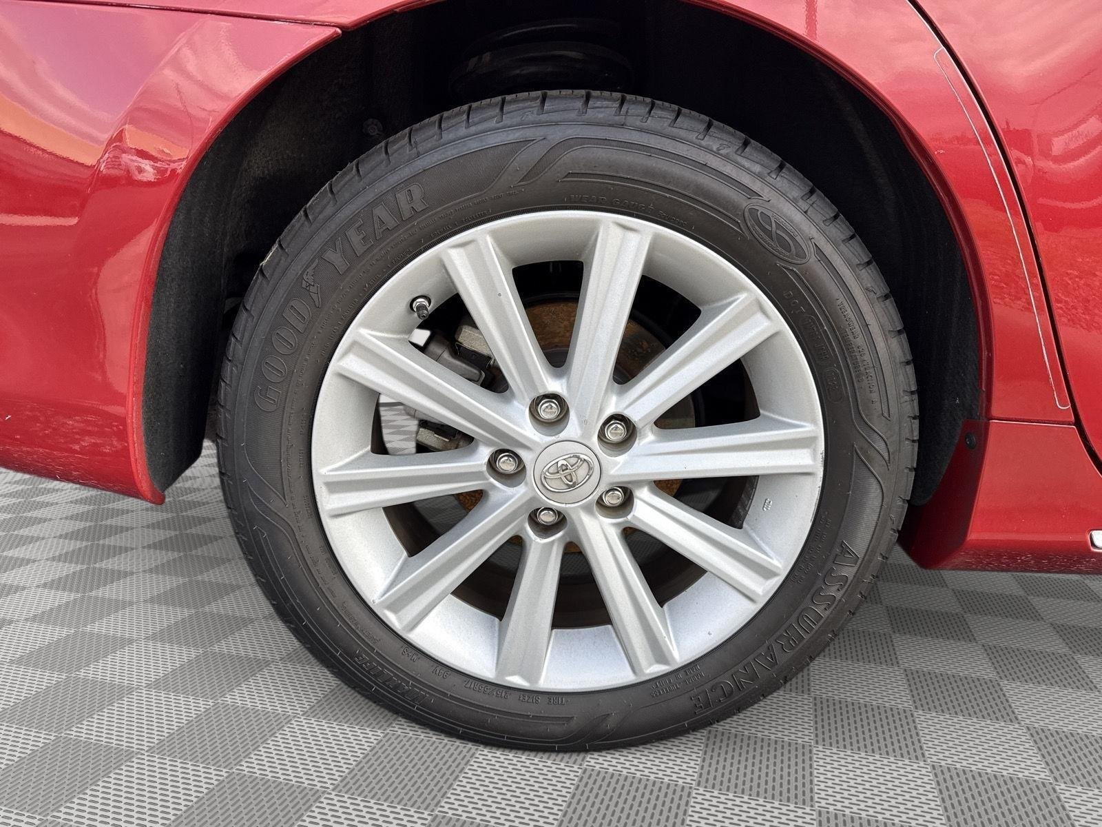 Used 2012 Barcelona Red Metallic Toyota XLE image 9