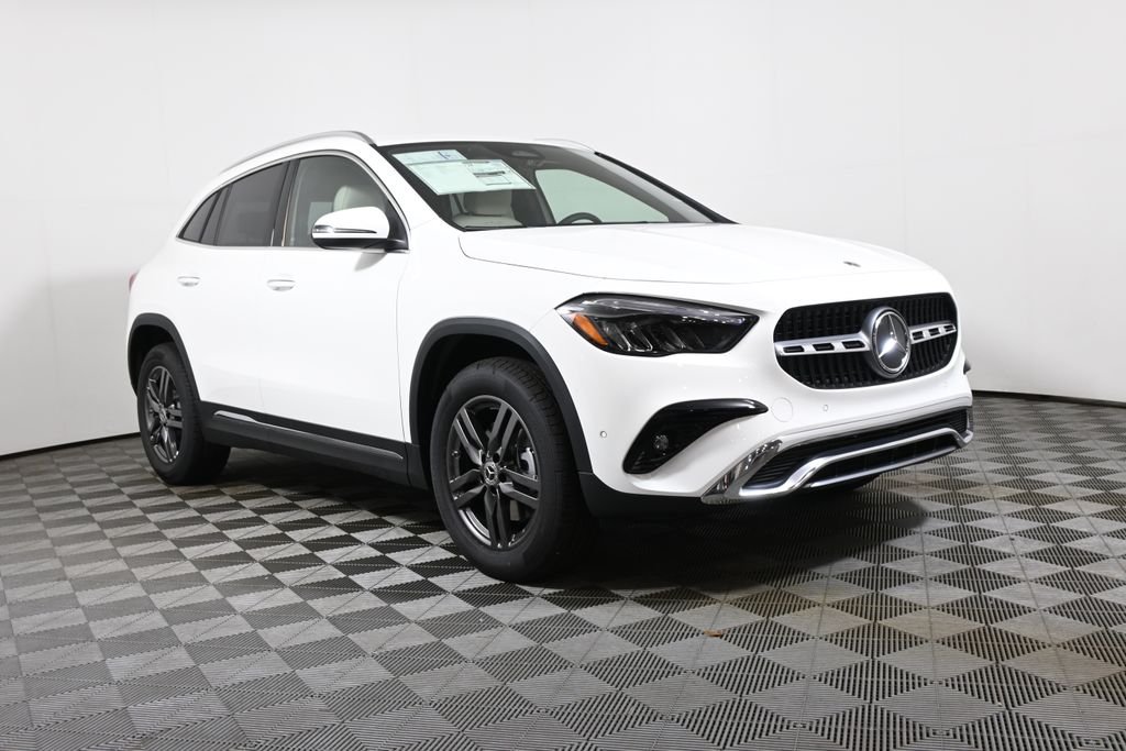 New 2026 Polar White Mercedes-Benz GLA 250 image 19