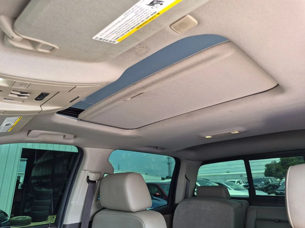 Used 2017 White GMC SLT image 14