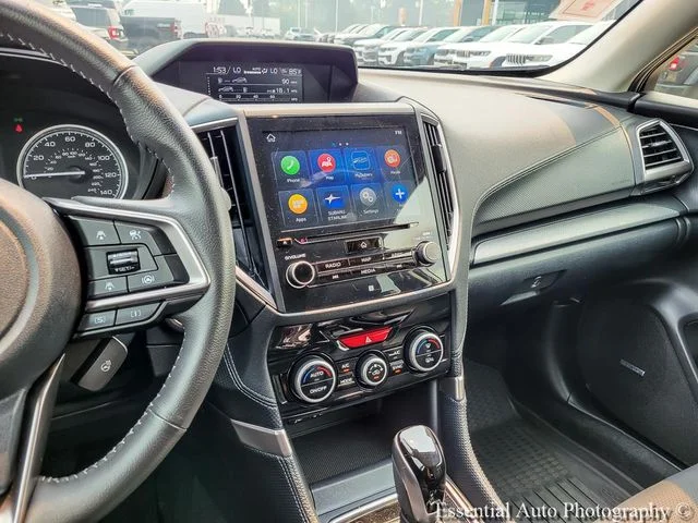 Used 2020 Silver Subaru Limited image 24