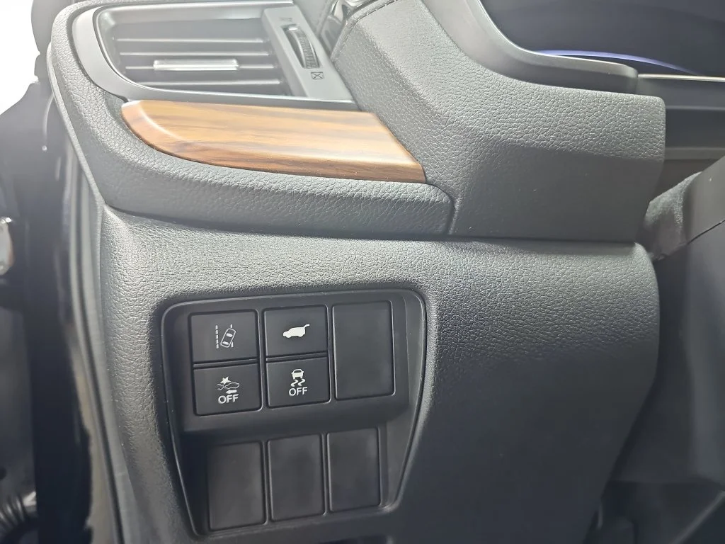 Used 2020  Honda EX-L image 28