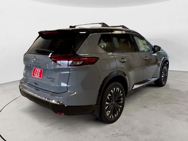 New 2026 Gray Nissan Platinum image 5