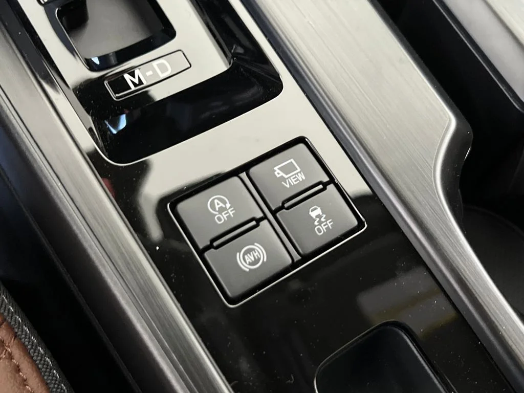 New 2026 CRYSTAL BLACK SILICA Subaru Touring XT image 31