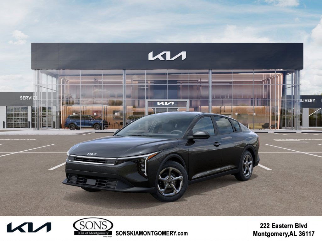 2026 Kia K4 LXS