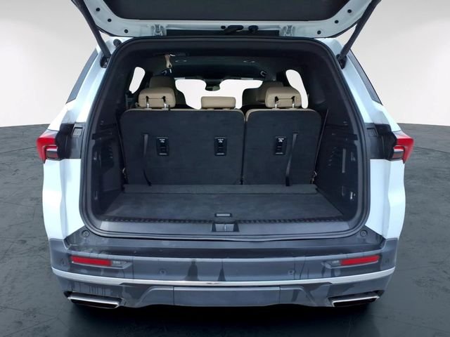 Used 2025 White Buick Preferred image 10