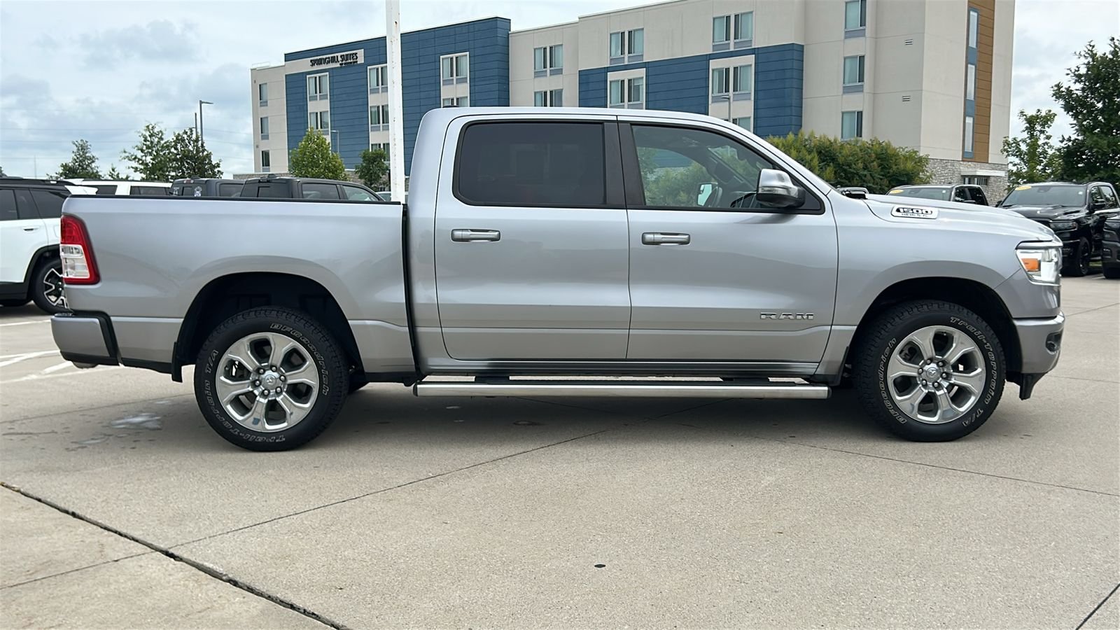 Used 2022 Silver Ram Big Horn/Lone Star image 3