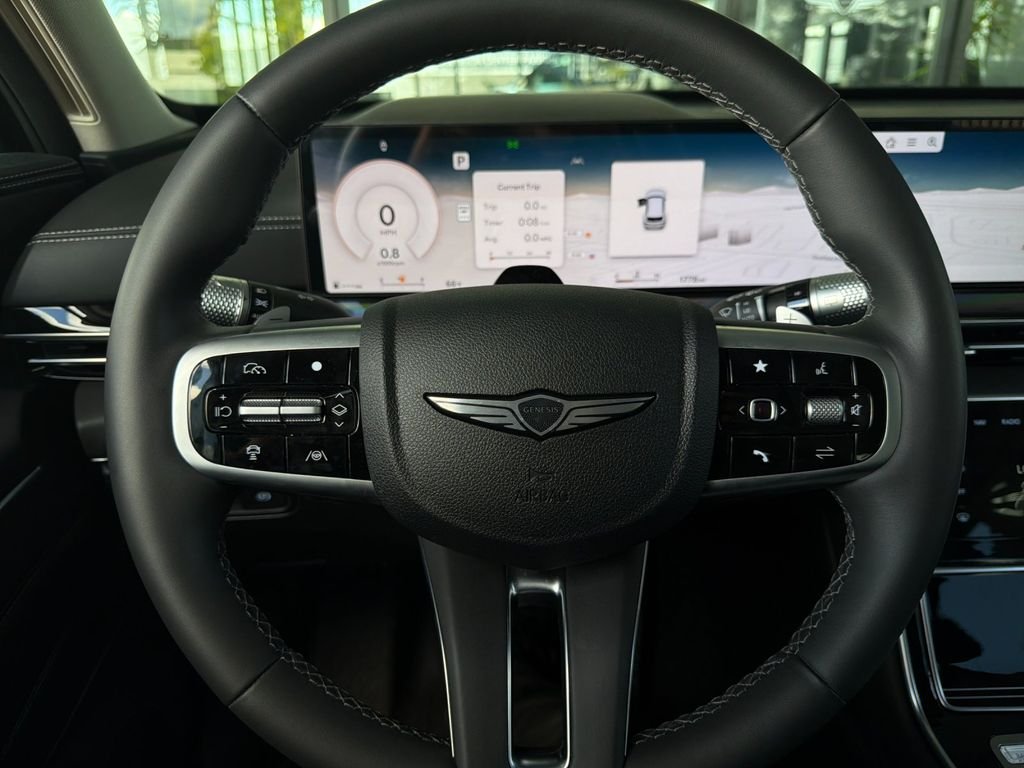 New 2026 White Genesis 2.5T image 24