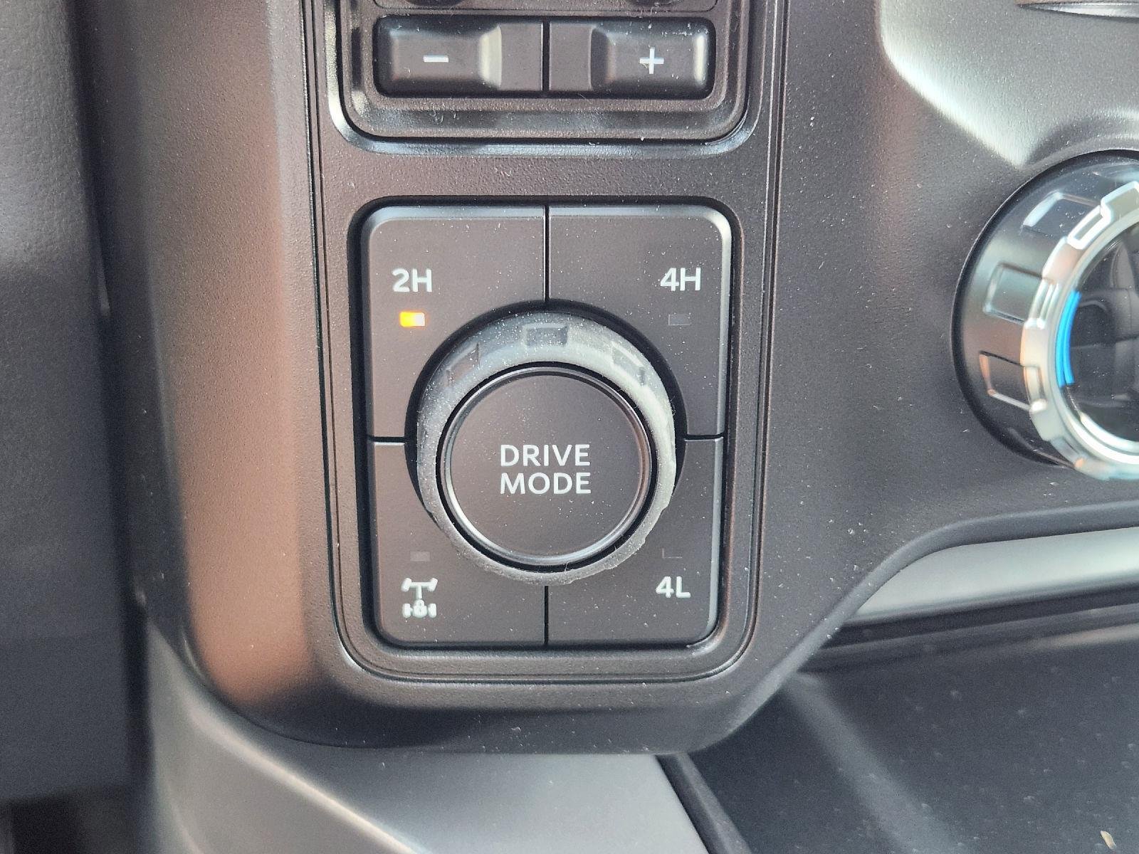 New 2026 Agate Black Metallic Ford F-250® Lariat® image 17