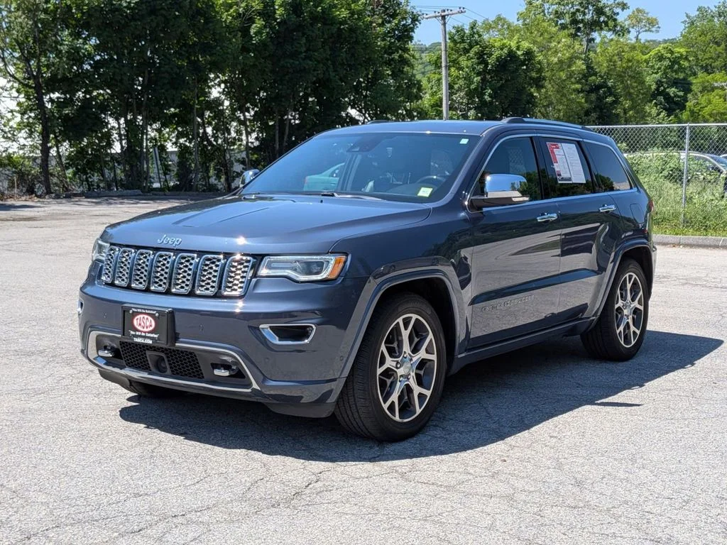 Used 2019 Blue Jeep Overland image 10