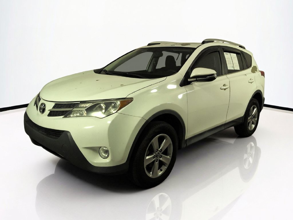 2015 Toyota RAV4 XLE - Photo 11