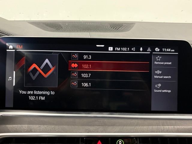 Used 2022 White BMW xDrive40i image 34