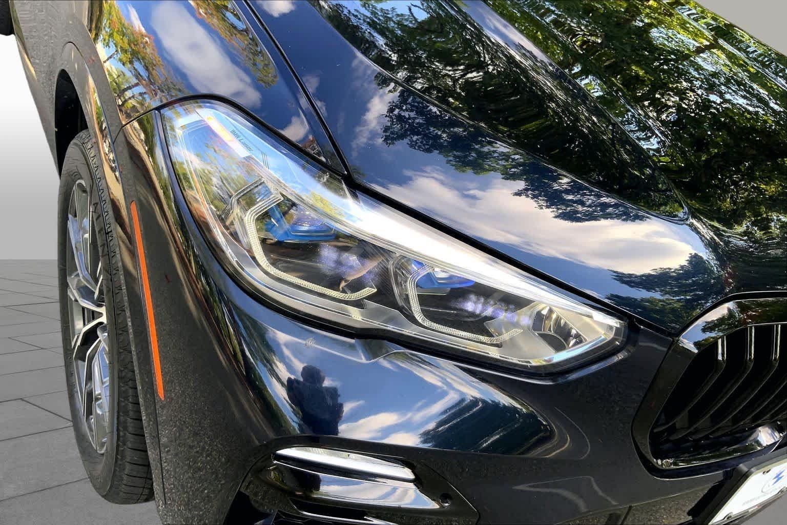 Used 2021 Carbon Black Metallic BMW xDrive40i image 26
