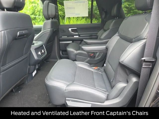 New 2026 Agate Black Metallic Ford MAX Platinum® image 48