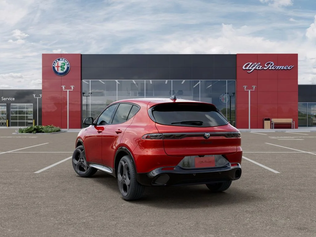 New 2026 Rosso Brera (Red) Exterior Paint Alfa Romeo Sport Speciale image 3