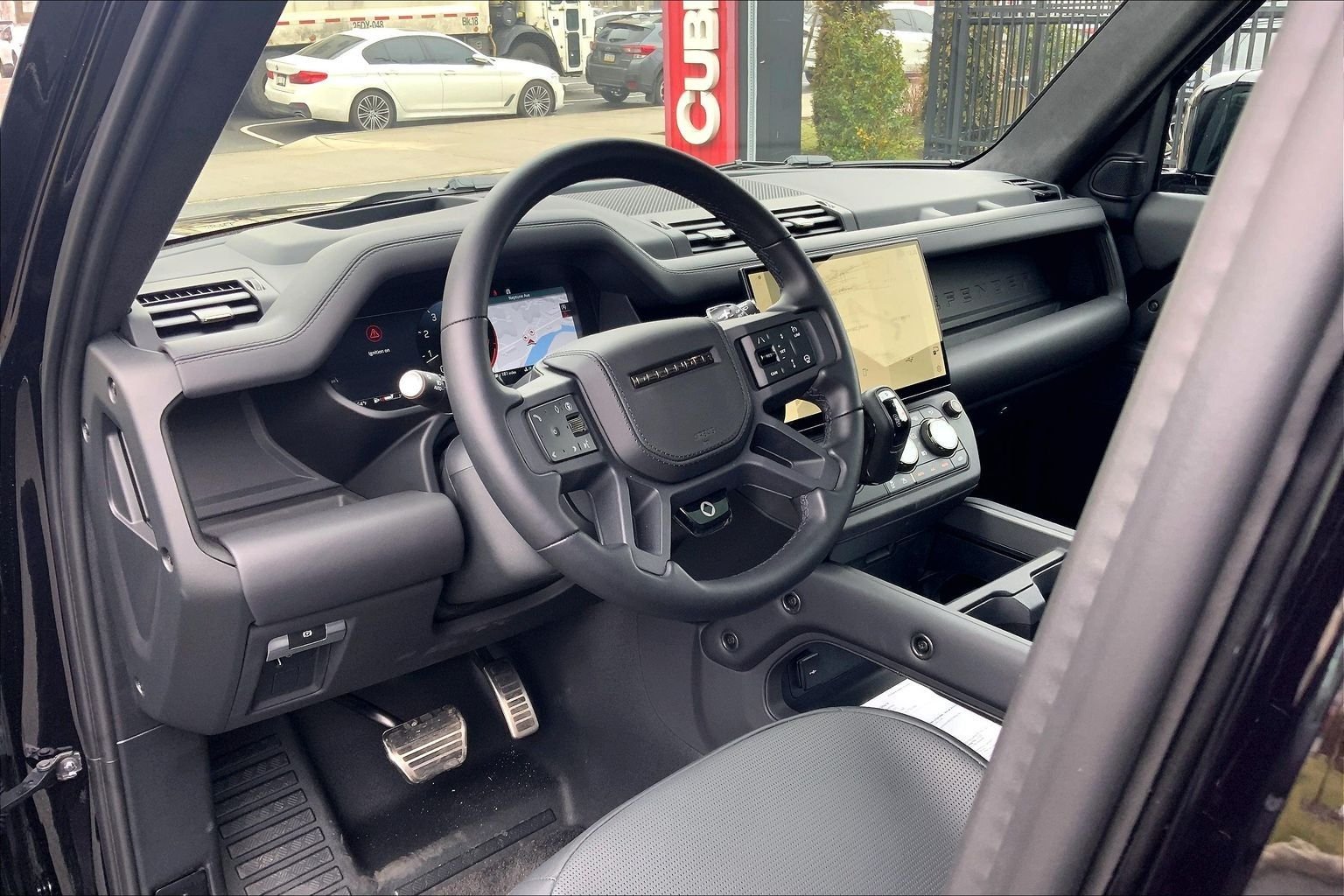 New 2026 Narvik Black Land Rover OCTA Black image 8