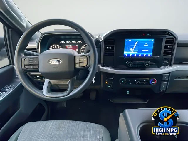 Used 2023 White Ford XLT image 34