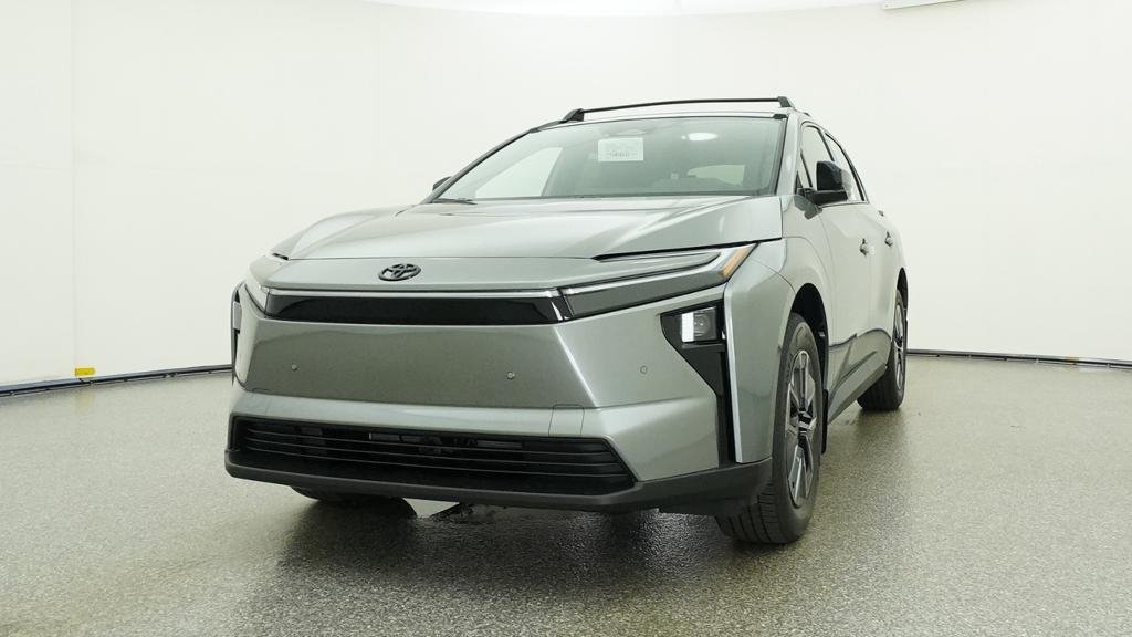 New 2026 Heavy Metal Toyota XLE image 19