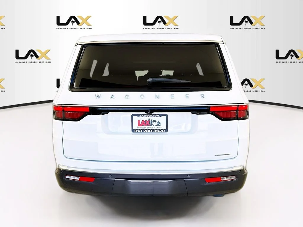 Used 2022 White Jeep Series II image 6