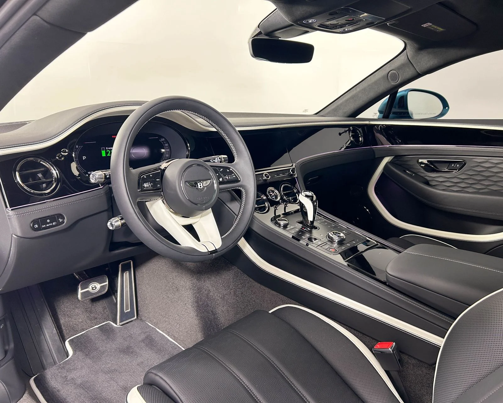 New 2025  Bentley Speed image 17