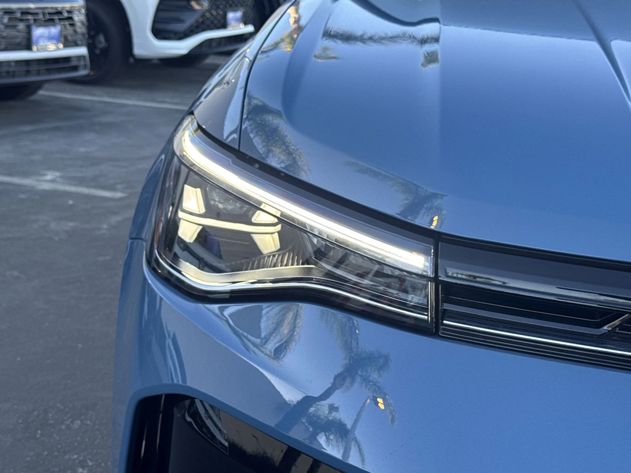 New 2027 Monterey Blue Pearl Volkswagen S image 9