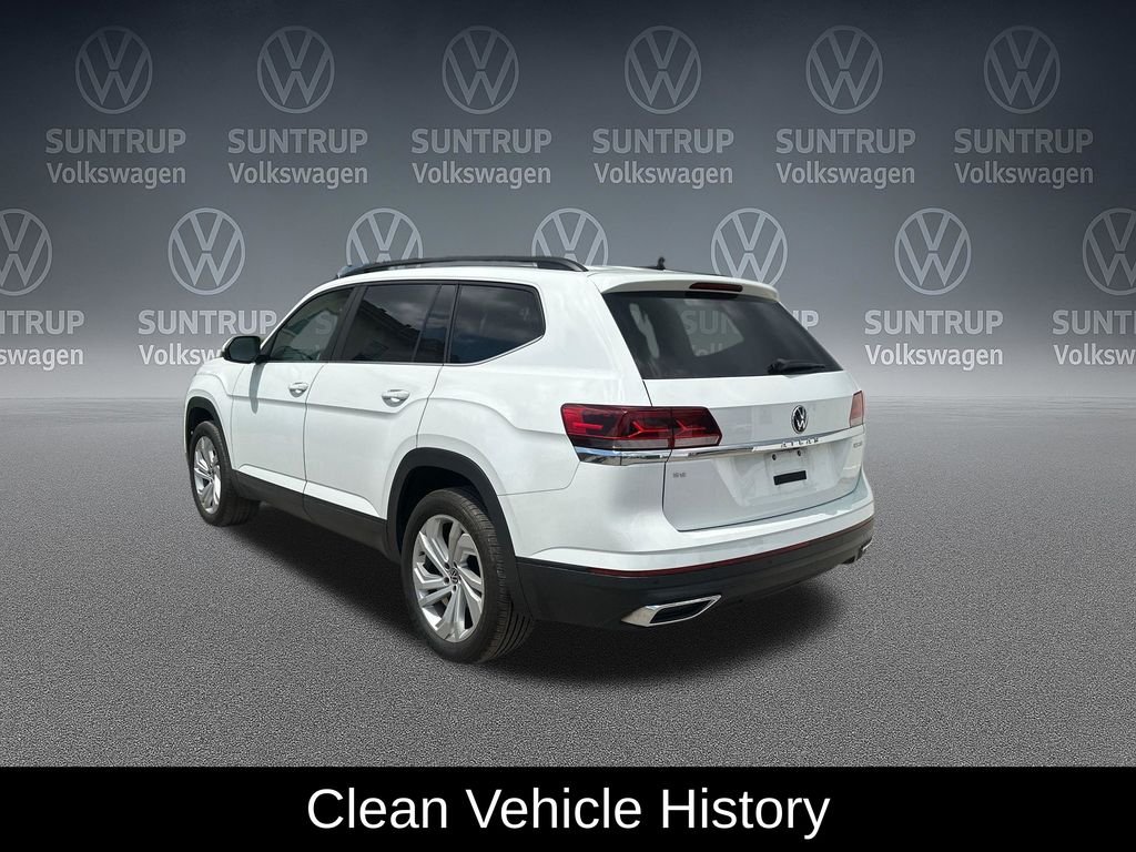 Used 2023 White Volkswagen 2.0T SE w/Technology image 4