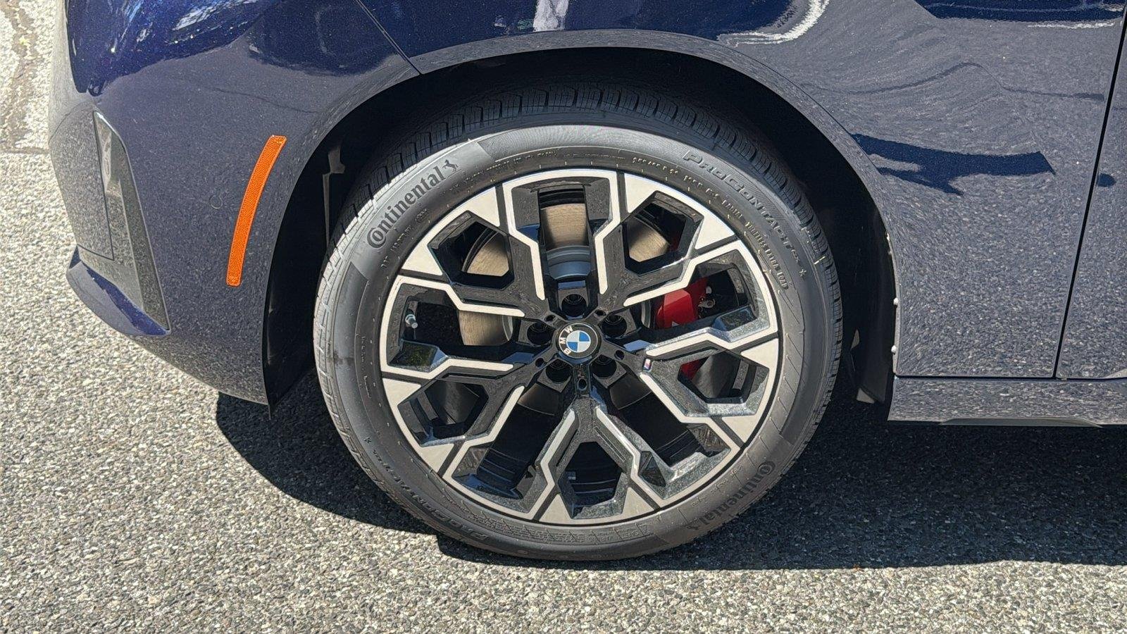 New 2026 Tanzanite Blue II Metallic BMW 30 xDrive image 8