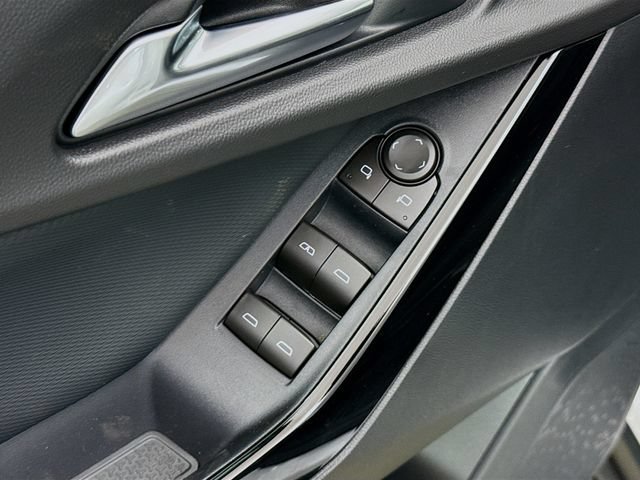 New 2026 Summit White Chevrolet LT image 18